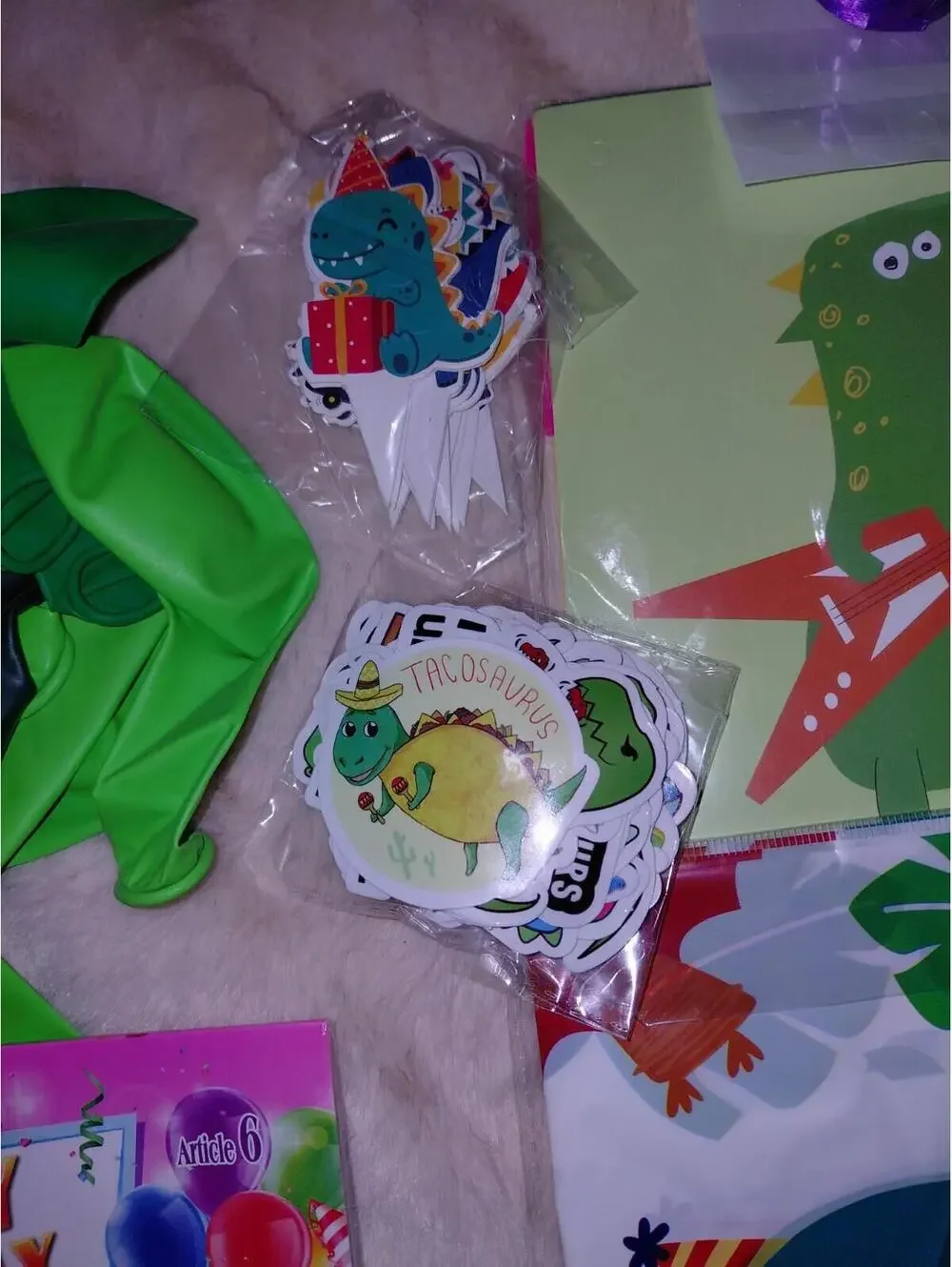 Dinosaur party supply pack birthday party